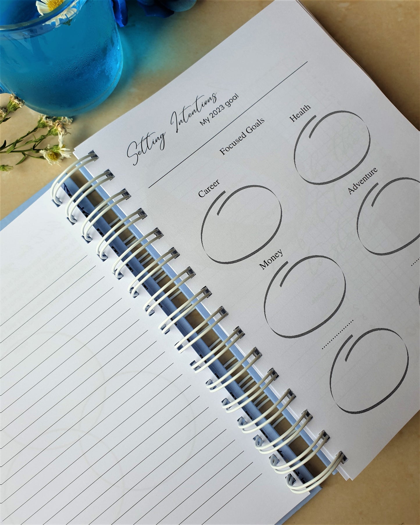 C'est la Vie Floral 2024 Daily Planner