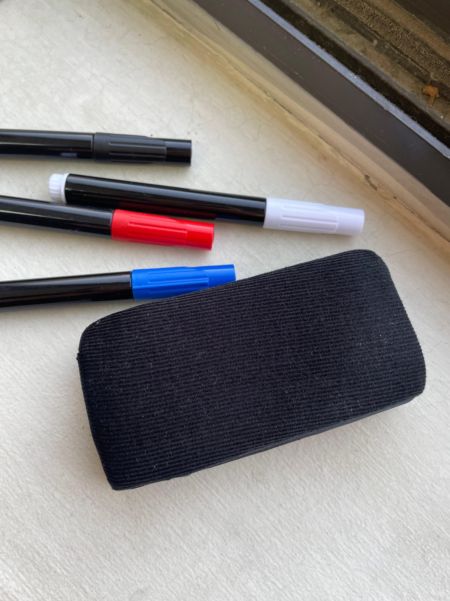 Extra Magnetic Eraser for Acrilyc Desk Stand