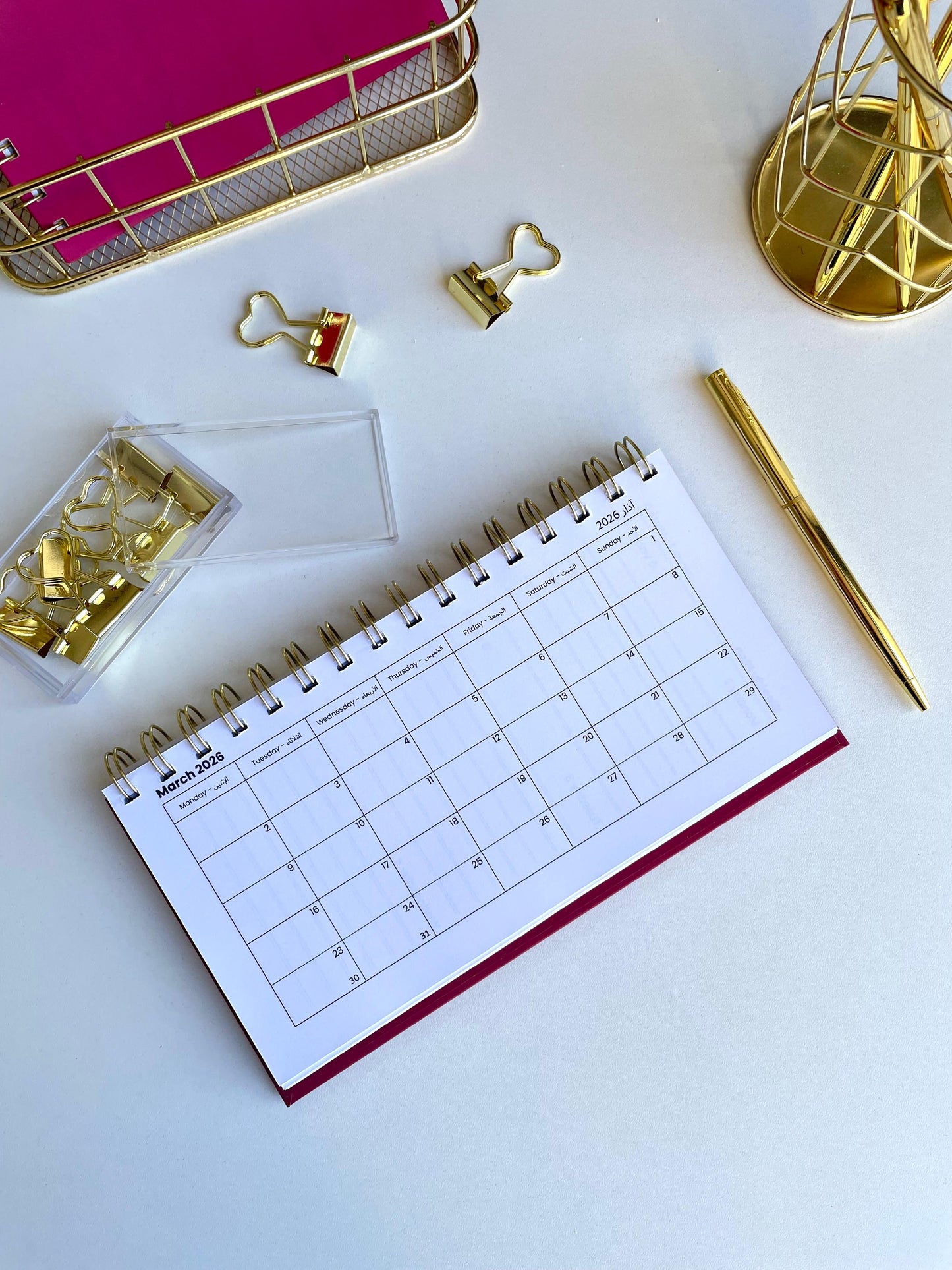 Simple Flower Red 2026 Weekly Agenda