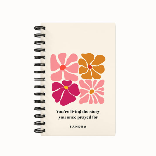Organic Flowers 2026 Desk Planner - Fuchsia