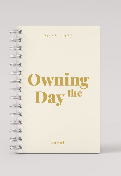 Give a damn 2024 Weekly Planner