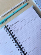 Aesthetic Florals Navy Student Planner