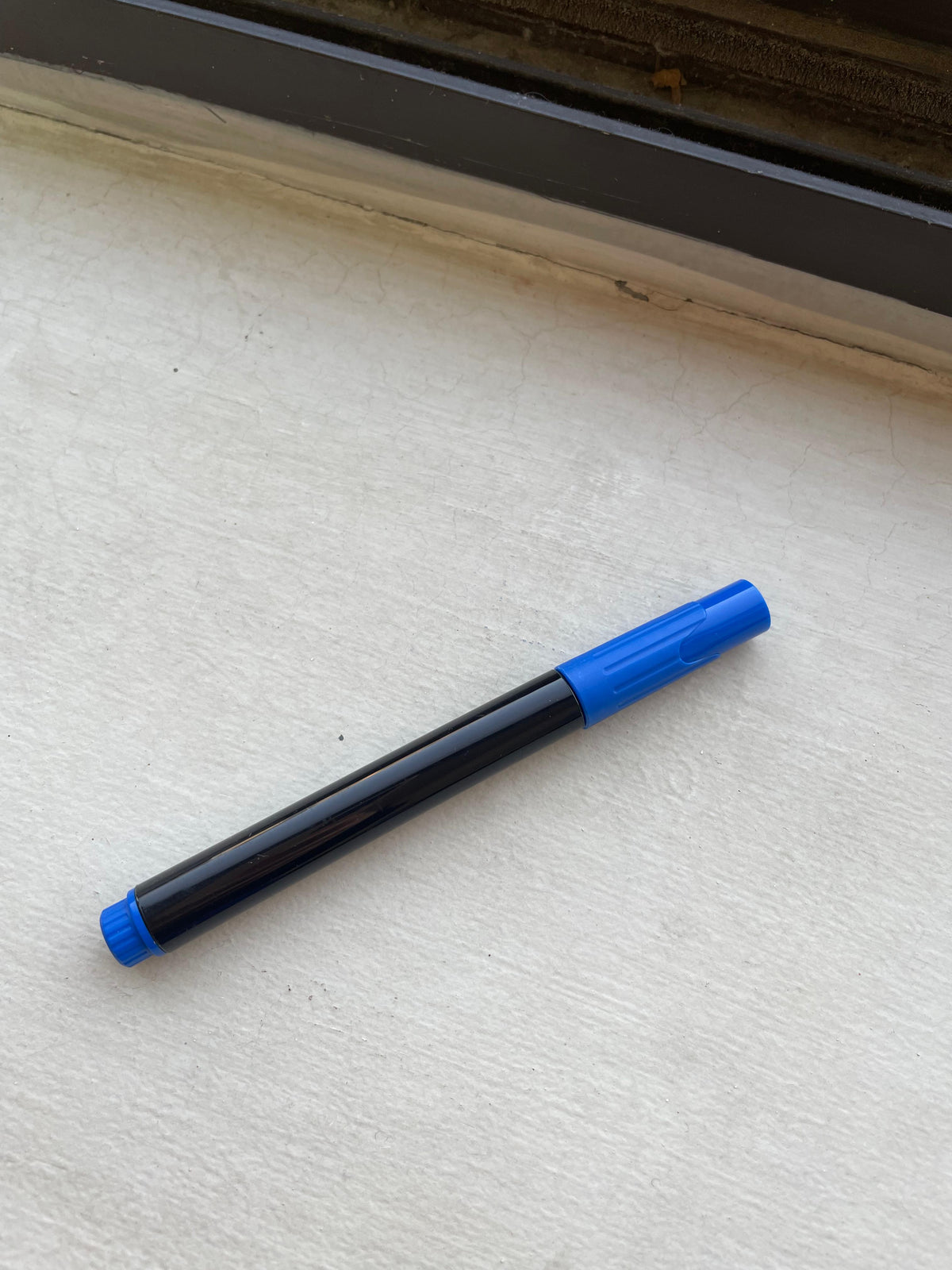 Extra Pen for Acrilyc Desk Stand