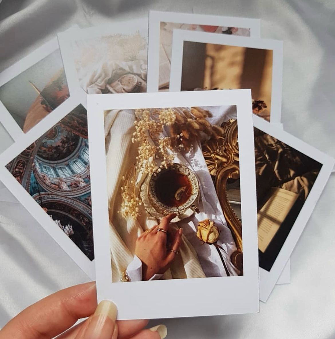 Polaroid Pictures
