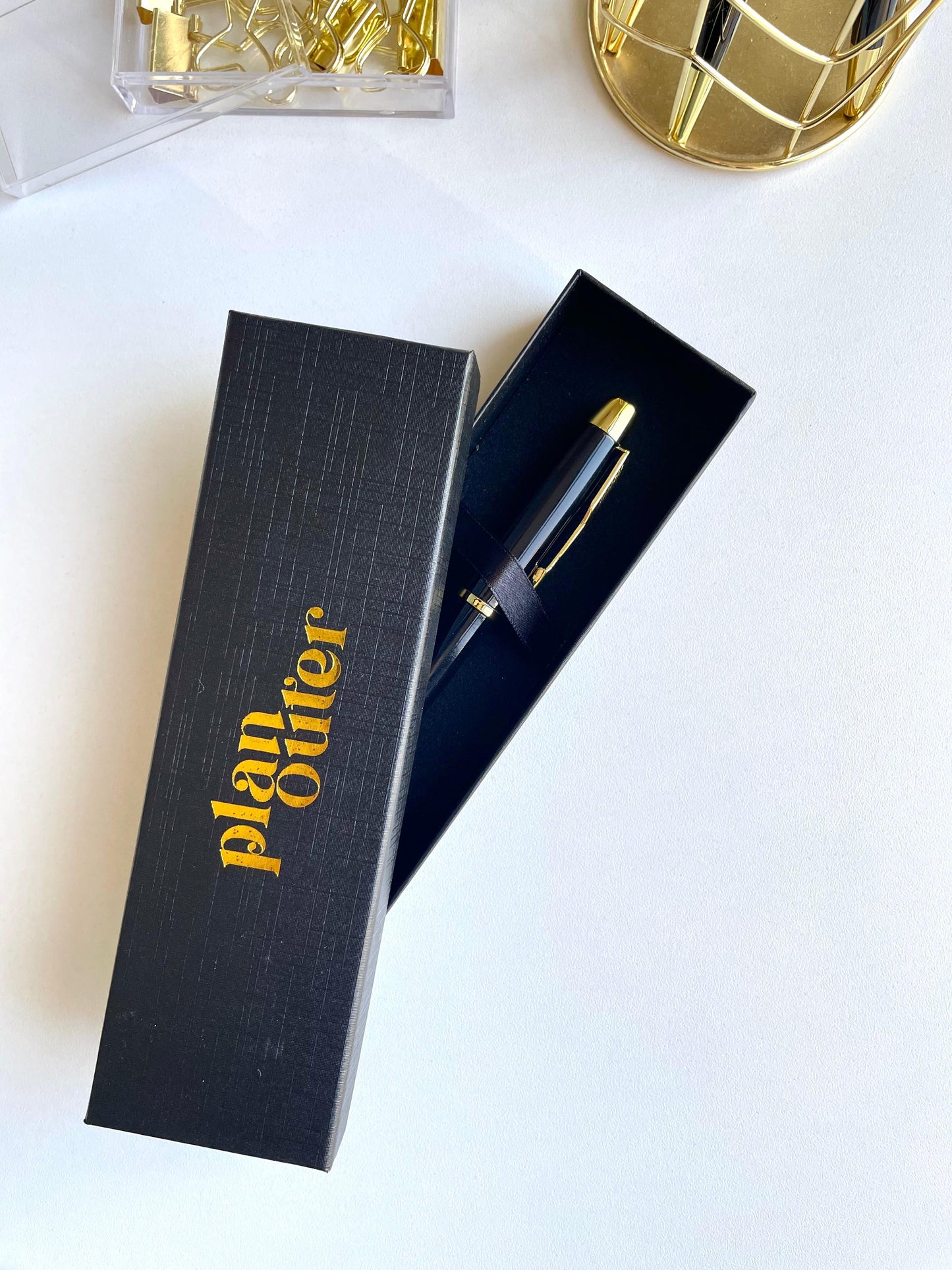 Black Gold Engraved Ballpoint Cap Pen - Black Ink